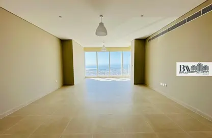 Apartment - 3 Bedrooms - 5 Bathrooms for rent in Tiara West Tower - Business Bay - Dubai
