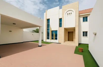 Villa - 5 Bedrooms - 5 Bathrooms for rent in Umm Suqeim 1 Villas - Umm Suqeim 1 - Umm Suqeim - Dubai