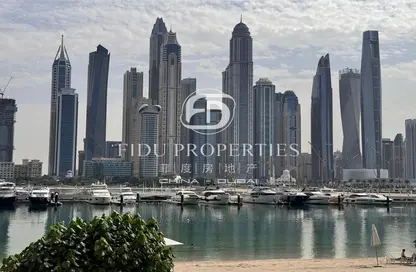 Apartment - 3 Bedrooms - 4 Bathrooms for sale in Marina Vista - EMAAR Beachfront - Dubai Harbour - Dubai