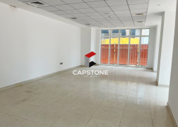 Good shop layout| Prime location| Well-maintained