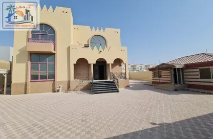 Villa - 6 Bedrooms - 7 Bathrooms for rent in Sharqan - Al Heerah - Sharjah