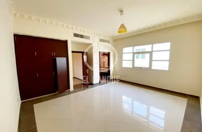 Villa for rent in Between Two Bridges - Abu Dhabi