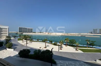 شقة - 2 غرف نوم - 3 حمامات للايجار في 6B البحيرة - لاجون - ميناء العرب - راس الخيمة - رأس الخيمة