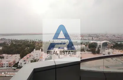 Apartment - 4 Bedrooms - 5 Bathrooms for rent in Silver Wave Tower - Al Mina - Abu Dhabi