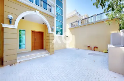 Villa - 4 Bedrooms - 4 Bathrooms for sale in Legacy Nova Villas - Jumeirah Park - Dubai