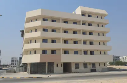 عمارة بالكامل - 8 غرف نوم - 8 حمامات للايجار في مجمع مويلح - تجارية مويلح - الشارقة عمارة بالكامل - 8 غرف نوم - 8 حمامات للايجار في مجمع مويلح - تجارية مويلح - الشارقة