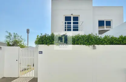 Villa - 5 Bedrooms - 5 Bathrooms for rent in Al Safa 2 - Al Safa - Dubai