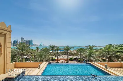 Apartment - 4 Bedrooms - 6 Bathrooms for rent in The Fairmont Palm Residence South - The Fairmont Palm Residences - Palm Jumeirah - Dubai