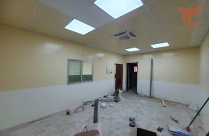 Apartment - Studio - 1 Bathroom for rent in Seih Al Uraibi - Ras Al Khaimah