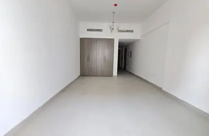 Apartment - 1 Bedroom - 1 Bathroom for rent in L'horizon Residence - Al Warsan 4 - Al Warsan - Dubai