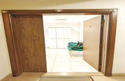 Apartment - 1 Bedroom - 2 Bathrooms for rent in Executive Tower J - Executive Towers - Business Bay - Dubai