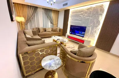 Apartment - 3 Bedrooms - 3 Bathrooms for rent in Beach Tower 2 - Al Khan Lagoon - Al Khan - Sharjah