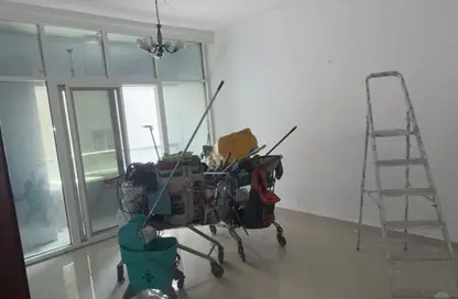 شقة - غرفة نوم - 2 حمامات للايجار في شارع التعاون الجديد - التعاون - الشارقة