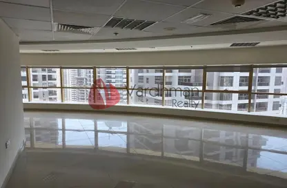 Office Space - Studio - 1 Bathroom for rent in Fortune Executive - JLT Cluster T - Jumeirah Lake Towers - Dubai