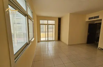 Apartment - 2 Bedrooms - 3 Bathrooms for rent in Muweileh Community - Muwaileh Commercial - Sharjah