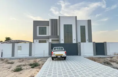 Villa - 5 Bedrooms - 7+ Bathrooms for rent in Al Qarain 1 - Al Qarain - Sharjah