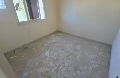 Apartment - 2 Bedrooms - 1 Bathroom for rent in Al Ghuair - Al Gharb - Sharjah