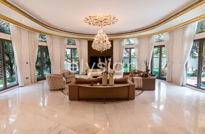 Villa - 5 Bedrooms - 6 Bathrooms for rent in Signature Villas Frond B - Signature Villas - Palm Jumeirah - Dubai