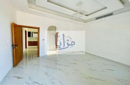 Villa - 3 Bedrooms - 5 Bathrooms for sale in Al Yasmeen 1 - Al Yasmeen - Ajman