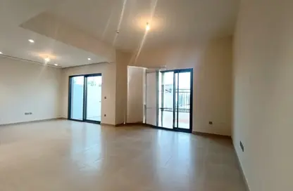 Townhouse - 3 Bedrooms - 4 Bathrooms for rent in Bloom Living - Zayed City (Khalifa City C) - Khalifa City - Abu Dhabi