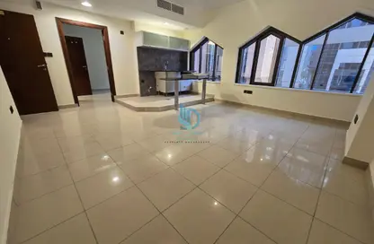 Apartment - 1 Bedroom - 1 Bathroom for rent in Khalifa Street - Abu Dhabi