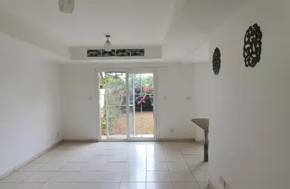 تاون هاوس - 2 غرف نوم - 3 حمامات للايجار في الينابيع 14 - الينابيع - دبي