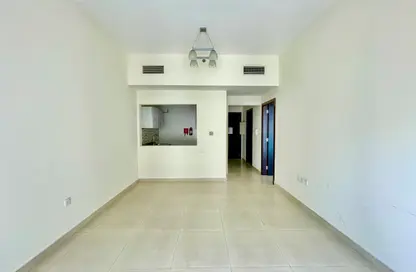 Apartment - 1 Bedroom - 2 Bathrooms for rent in Al Barsha 1 - Al Barsha - Dubai