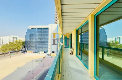 شقة - 4 غرف نوم - 3 حمامات للايجار في مبنى منخول - منخول - بر دبي - دبي شقة - 4 غرف نوم - 3 حمامات للايجار في مبنى منخول - منخول - بر دبي - دبي