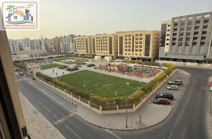 شقة - غرفة نوم - 2 حمامات للايجار في مجمع مويلح - تجارية مويلح - الشارقة