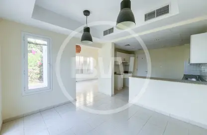 Villa - 3 Bedrooms - 3 Bathrooms for rent in Springs 9 - The Springs - Dubai