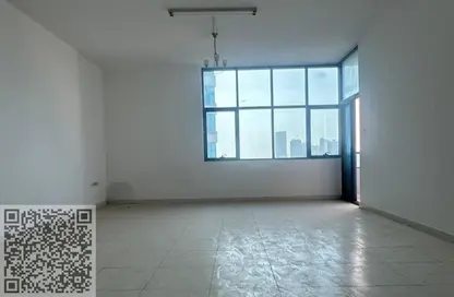 Apartment - 3 Bedrooms - 3 Bathrooms for rent in Al Alia Tower - Al Khan - Sharjah