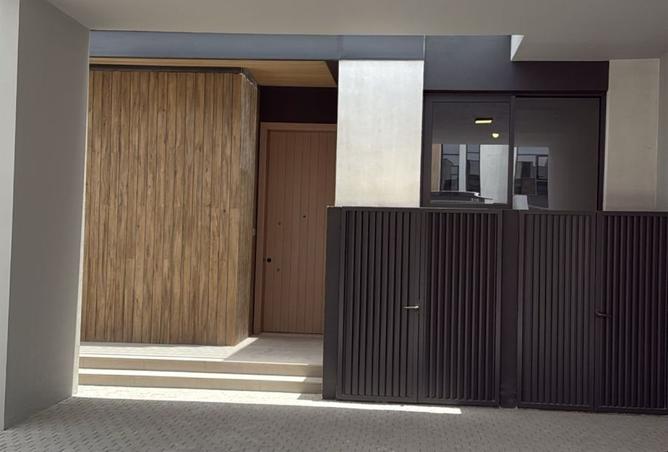 15561036 - Property Main Image