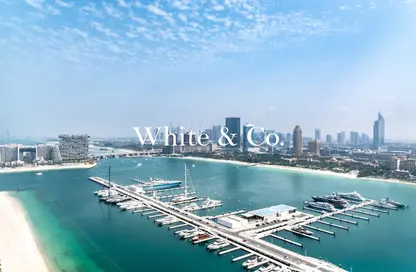 Apartment - 3 Bedrooms - 4 Bathrooms for sale in Sunrise Bay Tower 1 - Sunrise Bay - EMAAR Beachfront - Dubai Harbour - Dubai