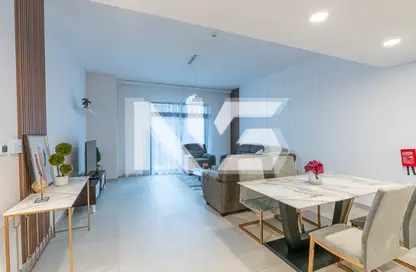 Apartment - 2 Bedrooms - 2 Bathrooms for sale in Asayel 3 - Madinat Jumeirah Living - Umm Suqeim - Dubai