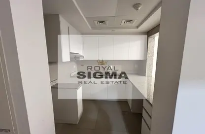 Apartment - 2 Bedrooms - 3 Bathrooms for rent in Oud Metha - Bur Dubai - Dubai