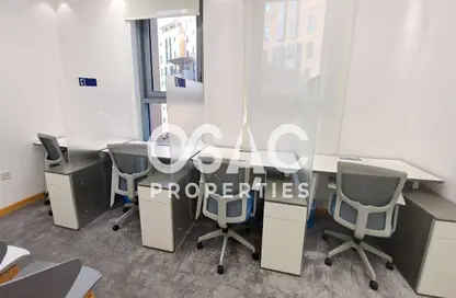مكتب عمل جماعي - استوديو للايجار في قرية الأعمال - بورسعيد - ديرة - دبي