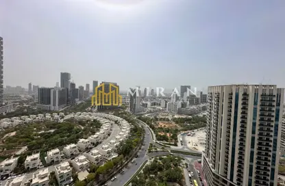 شقة - 2 غرف نوم - 2 حمامات للايجار في اكا ريزيدنس - قرية الجميرا سركل - دبي