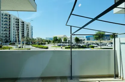 Apartment - 1 Bedroom - 1 Bathroom for rent in Waters Edge - Yas Island - Abu Dhabi