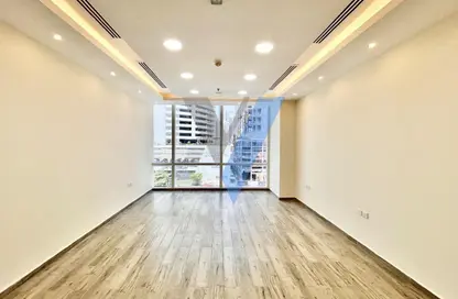 Office Space - Studio for rent in Tamani Art Tower - Business Bay - Dubai