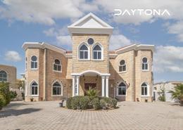 Villa - 6 bedrooms - 8 bathrooms for sale in Umm Al Sheif Villas - Umm Al Sheif - Dubai