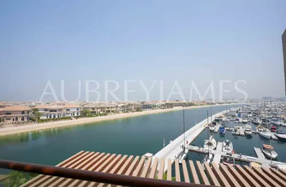 Apartment - Studio - 1 Bathroom for rent in Palm Views East - Palm Views - Palm Jumeirah - Dubai