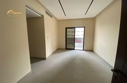 شقة - 2 غرف نوم - 2 حمامات للايجار في الجرف 3 - الجرف - عجمان وسط المدينة - عجمان