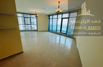 شقة - 2 غرف نوم - 3 حمامات للبيع في برج الكورنيش - طريق كورنيش عجمان - عجمان