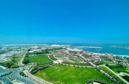 Apartment - 3 Bedrooms - 3 Bathrooms for rent in Etihad Tower 2 - Etihad Towers - Corniche Road - Abu Dhabi