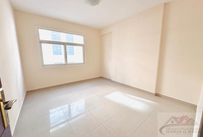 15860745 - صورة العقار 2