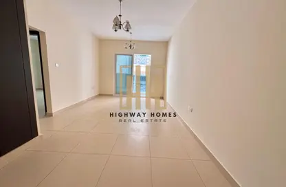 Apartment - 2 Bedrooms - 2 Bathrooms for rent in Muwaileh 29 Building - Muwaileh - Sharjah