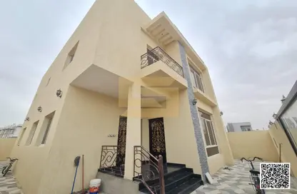 فيلا - 5 غرف نوم - 7 حمامات للايجار في الحليو 1 - الحليو - عجمان
