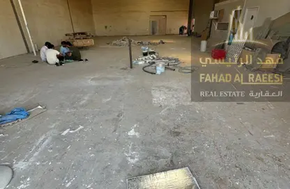 مستودع - استوديو - 1 حمام للايجار في أم الثعوب - أم القيوين