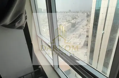 شقة - 2 غرف نوم - 2 حمامات للايجار في أورينت تاور 2 - أورينت تاور - البستان - عجمان