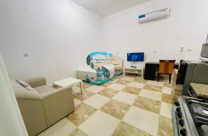 صورة لـ غرفة المعيشة شقة - 1 حمام للايجار في منطقة المرور - أبوظبي ، صورة رقم 1